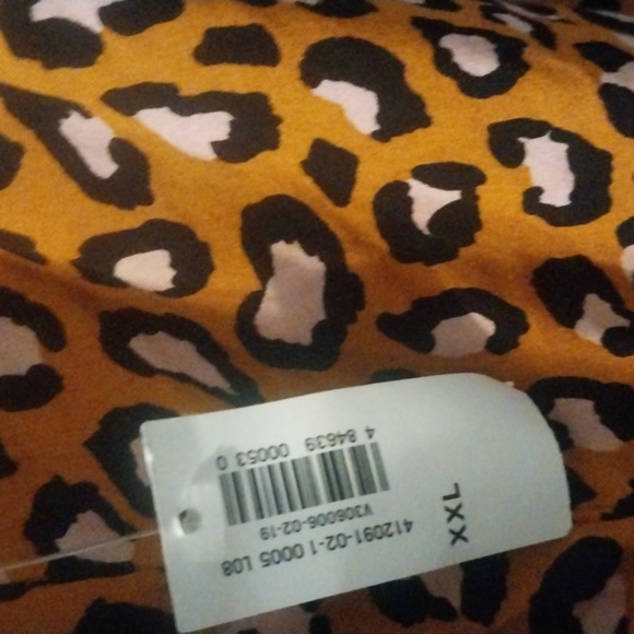 Old navy Leopard tank - Picture 3 of 7